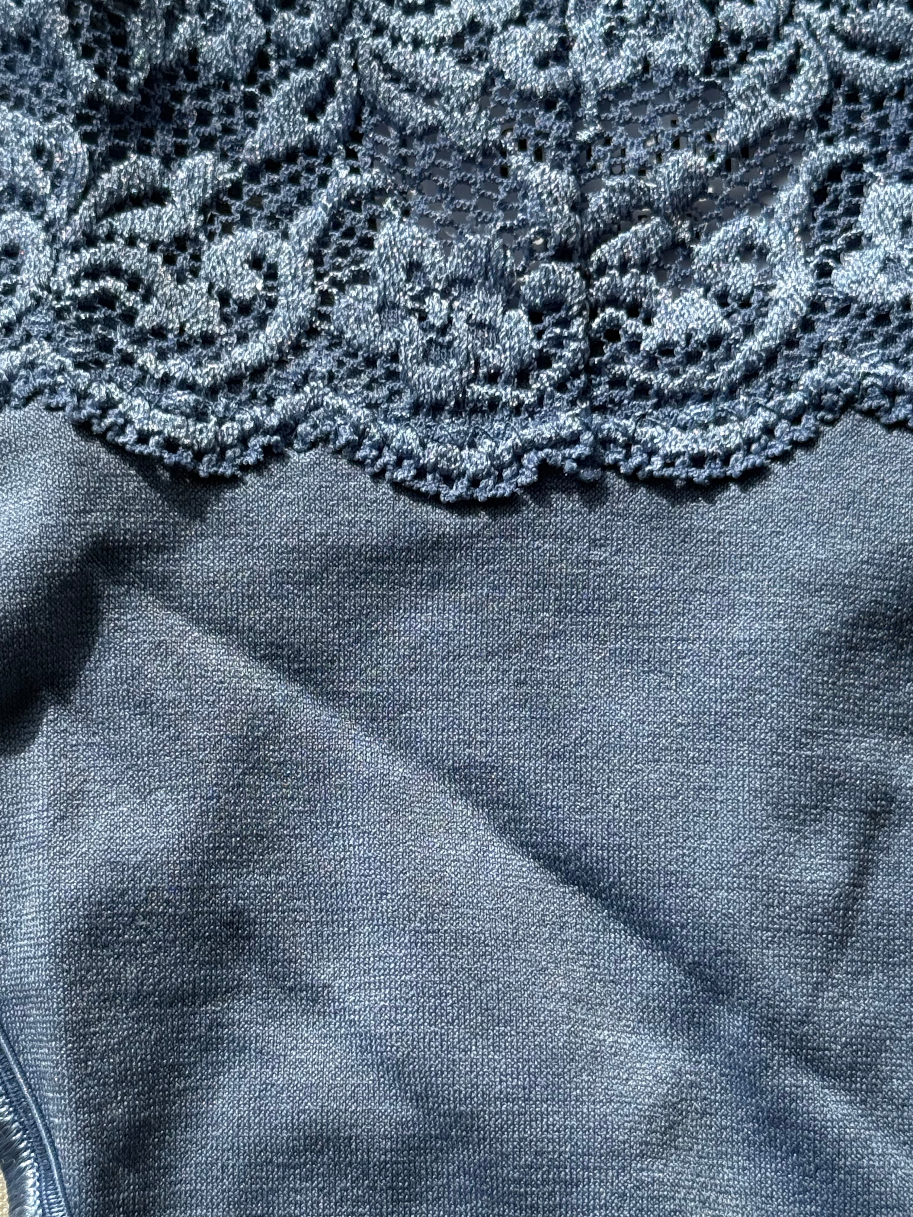 Colaless pimentón Elena