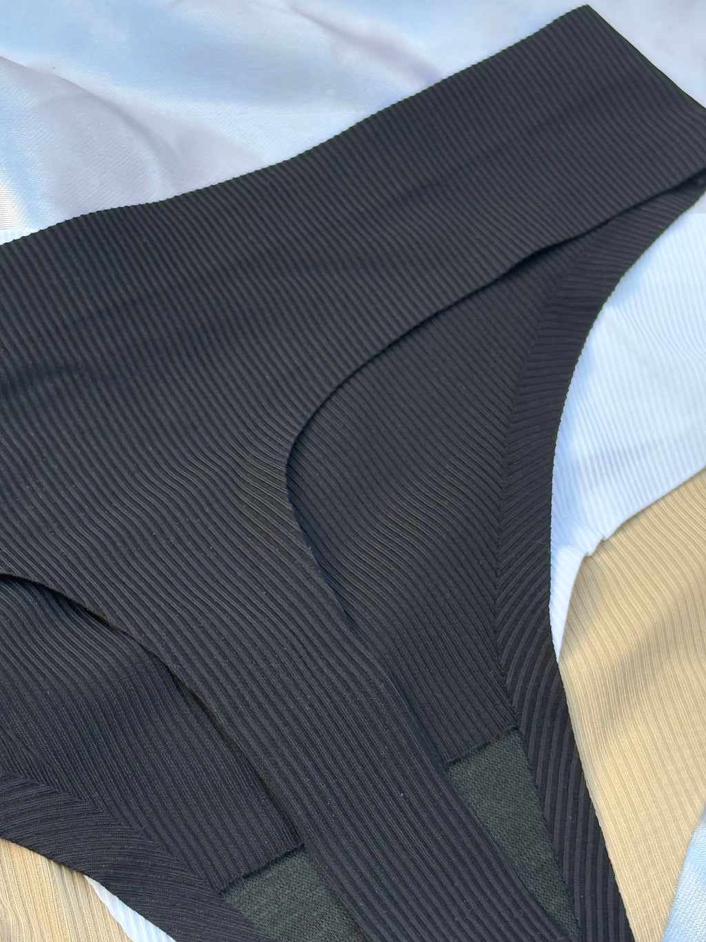 Colaless sin costuras