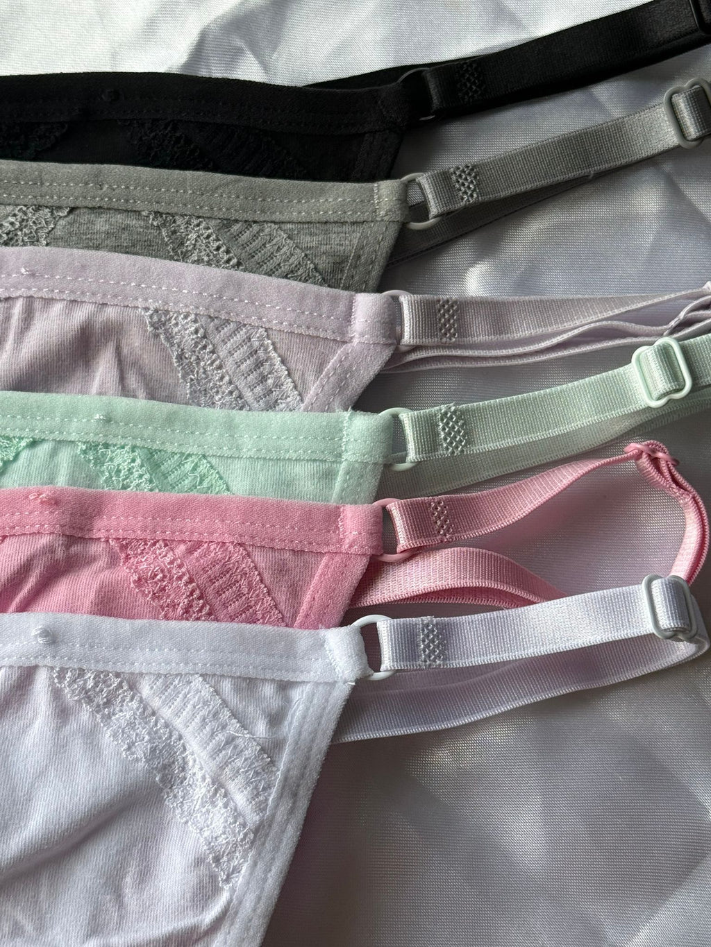 Less regulables (colores pasteles)