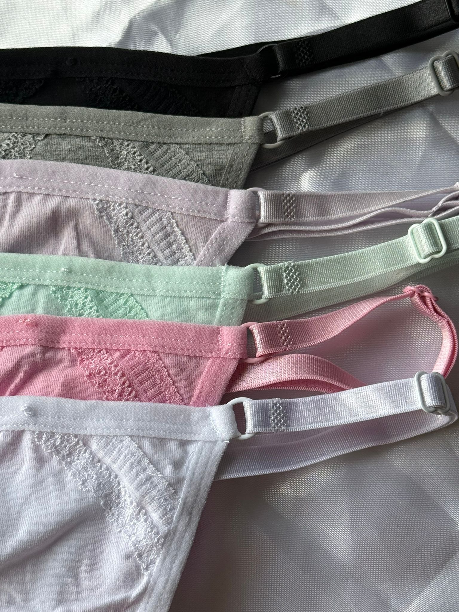 Less regulables (colores pasteles)